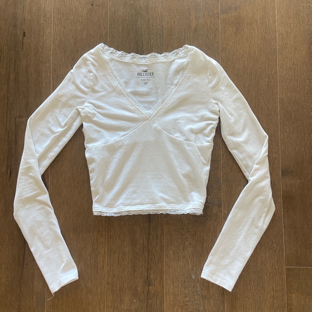Hollister White Lace-Trim V-Neck Blouse